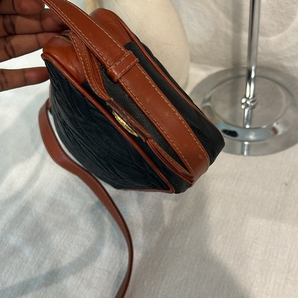 FENDI  Crossbody Bag authentic - Picture 4 of 13